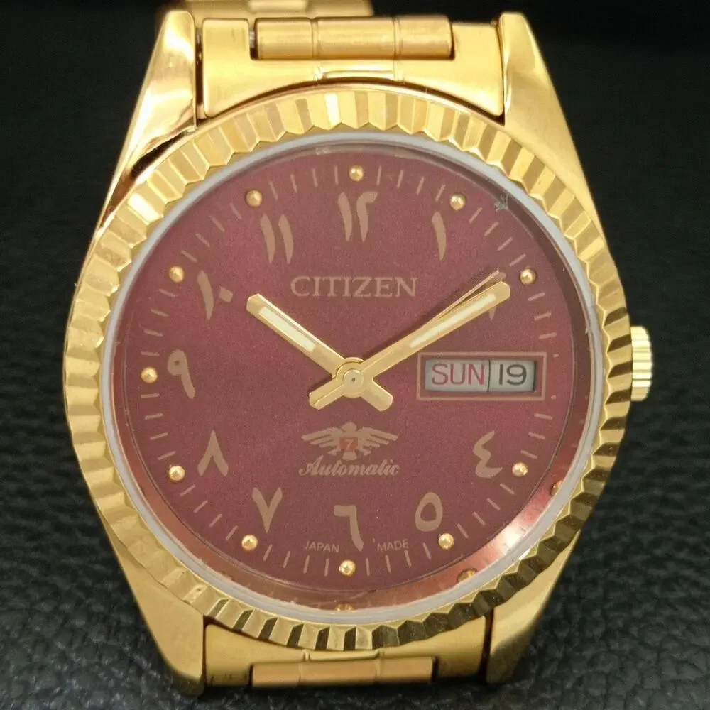 Vintage 1984 Citizen Automatic Mens Gold Watch W/daydate & Red accents
